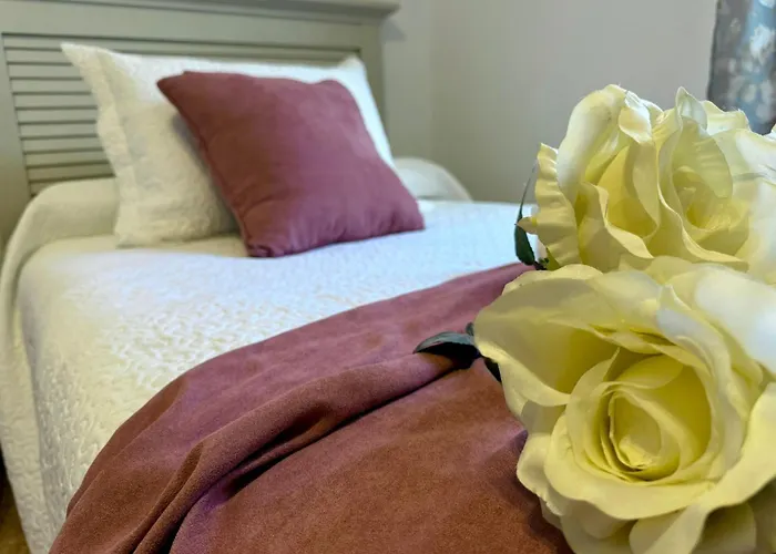  Las Camelias